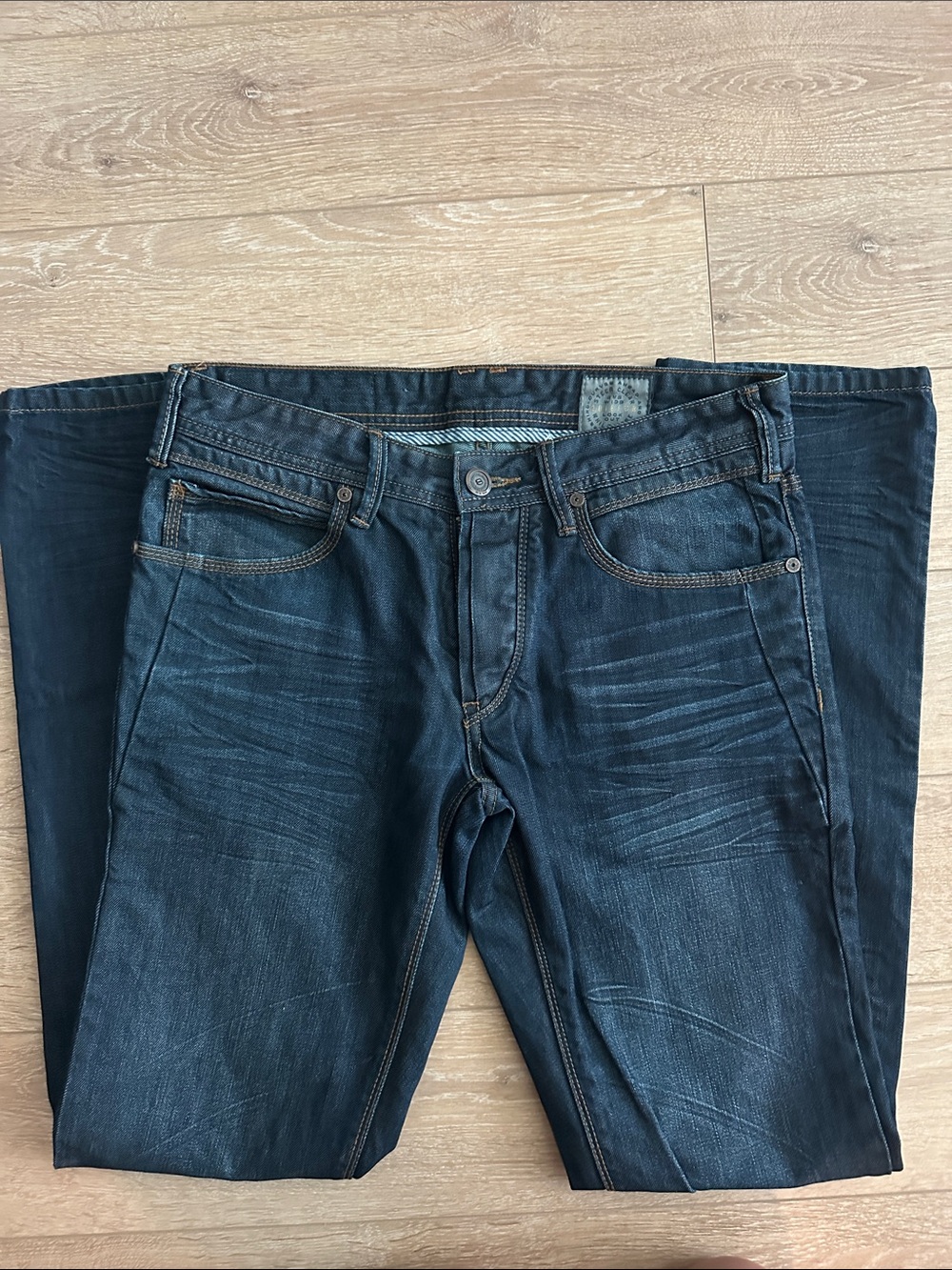 Classic Men's Dark Blue Denim Jeans